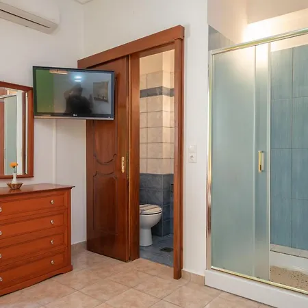 Faos Luxury Apartamento