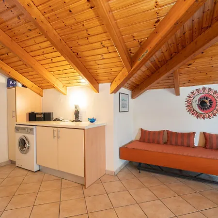 Faos Luxury Apartamento