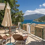 Faos Luxury 아파트 Agia Efimia