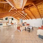 Faos Luxury * Agia Efimia