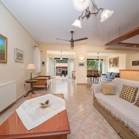Faos Luxury Agia Efimia