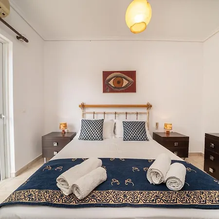 Faos Luxury Apartment