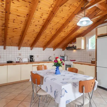Apartment Faos Luxury
