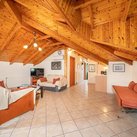 Faos Luxury Apartment