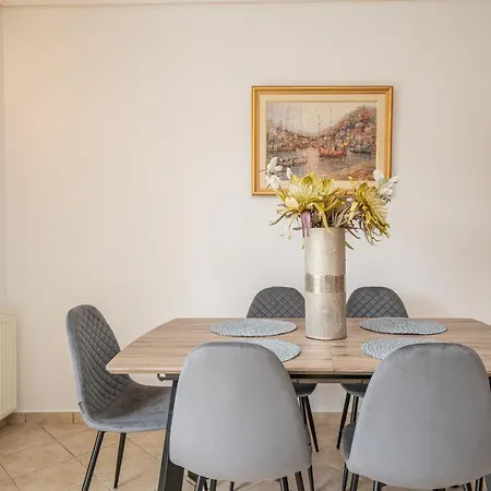 Apartment Faos Luxury